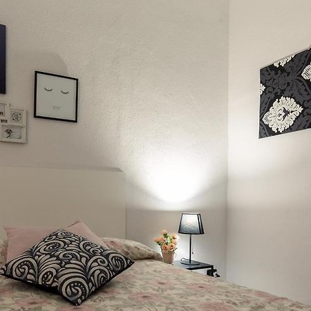 La Gioiosa - Top Location - Modern Apartment Near Metro Bengasi Turijn Buitenkant foto