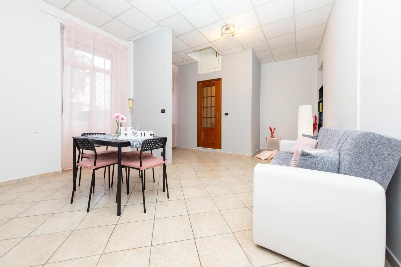 La Gioiosa - Top Location - Modern Apartment Near Metro Bengasi Turijn Buitenkant foto