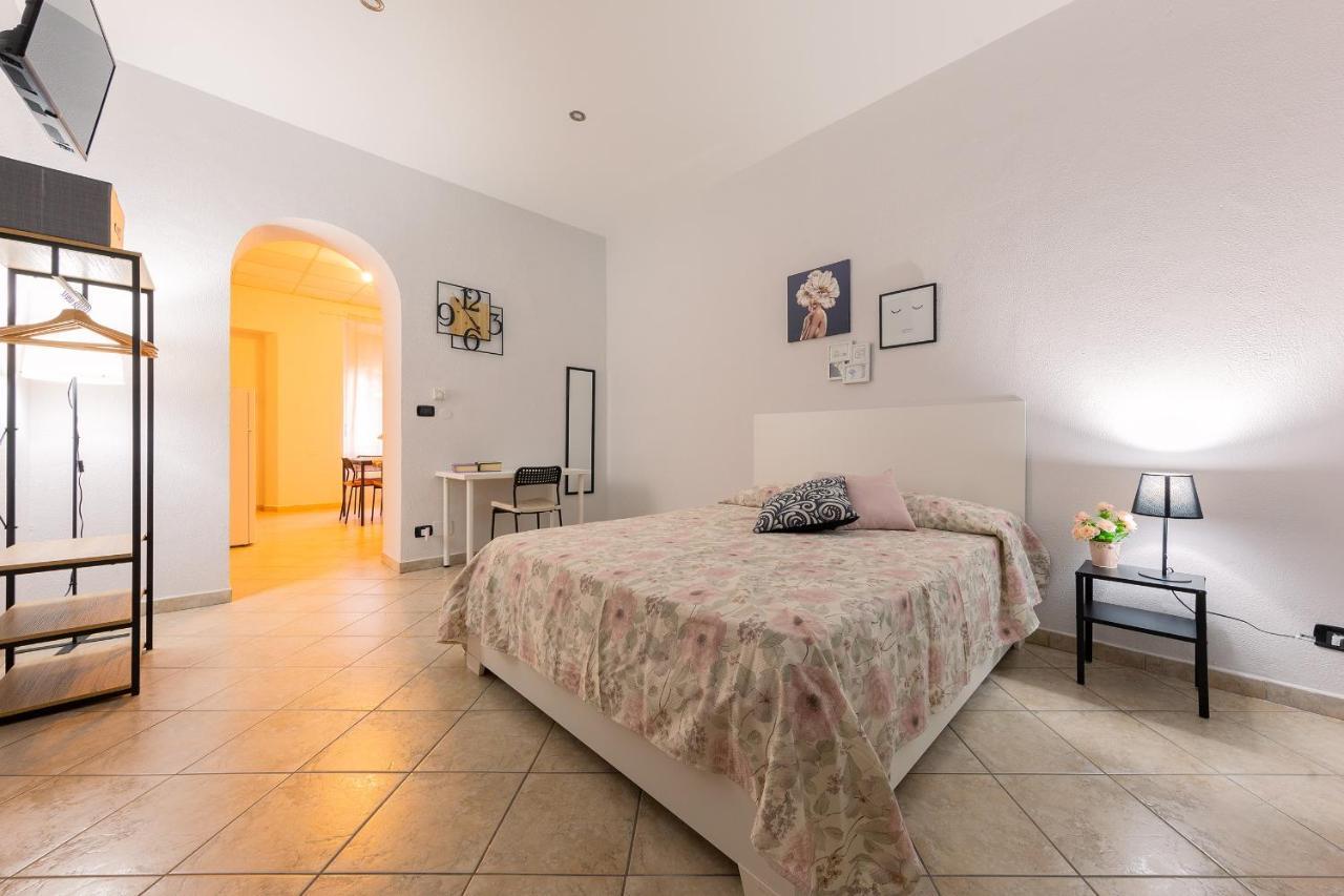 La Gioiosa - Top Location - Modern Apartment Near Metro Bengasi Turijn Buitenkant foto