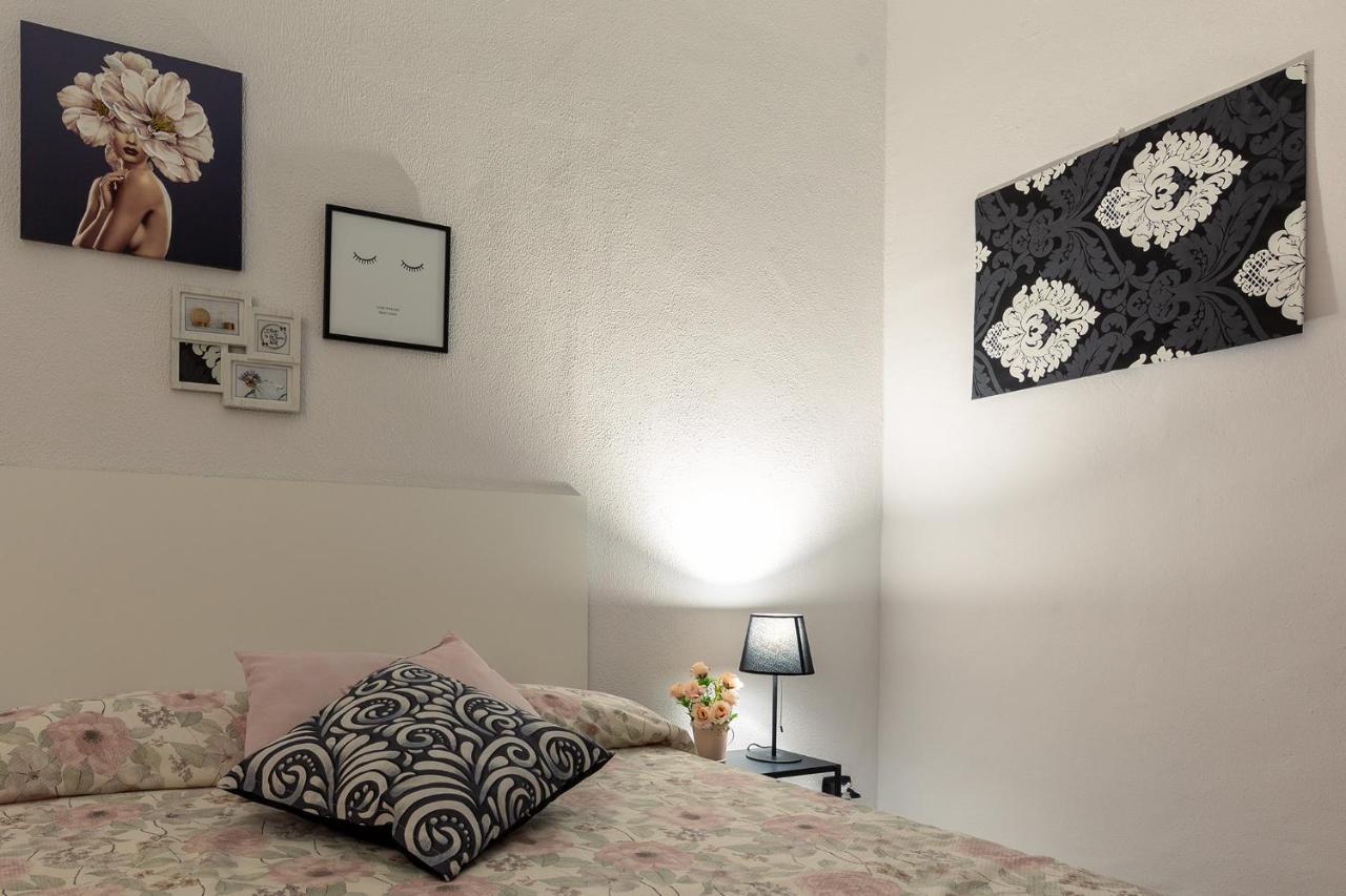 La Gioiosa - Top Location - Modern Apartment Near Metro Bengasi Turijn Buitenkant foto